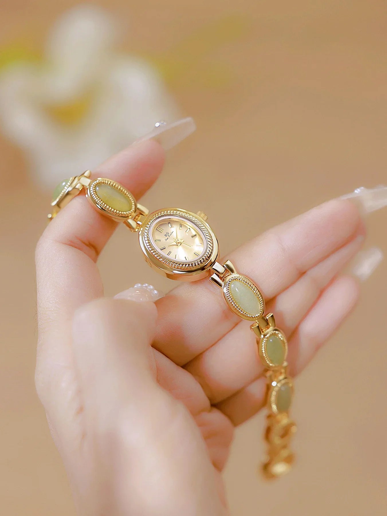 RELOJ DE PIEDRAS DE LUJO DE JADE💚